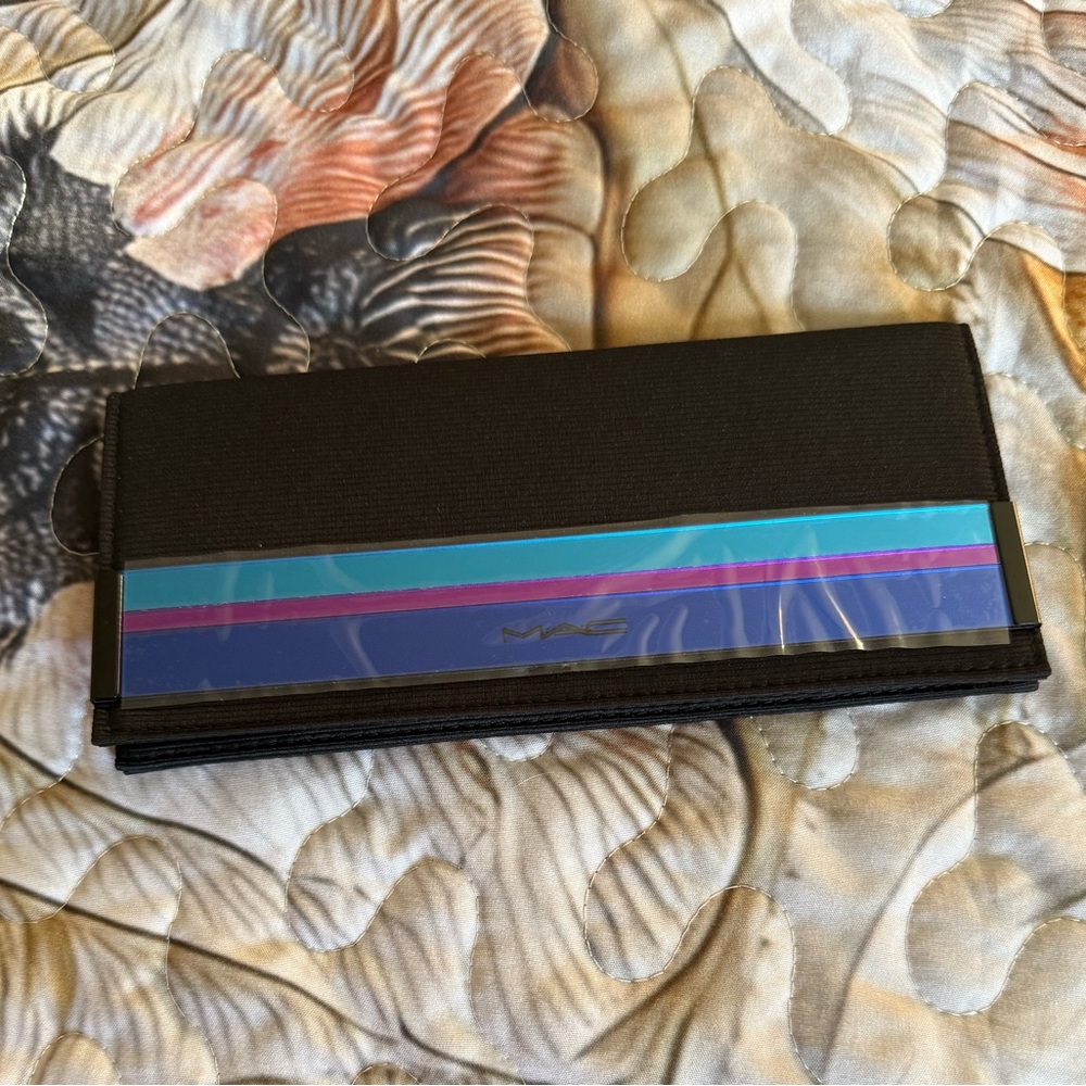 FREE w/ANY PURCHASE‼️ NWT MAC Cosmetics Black w/blue & purple striped makeup bag